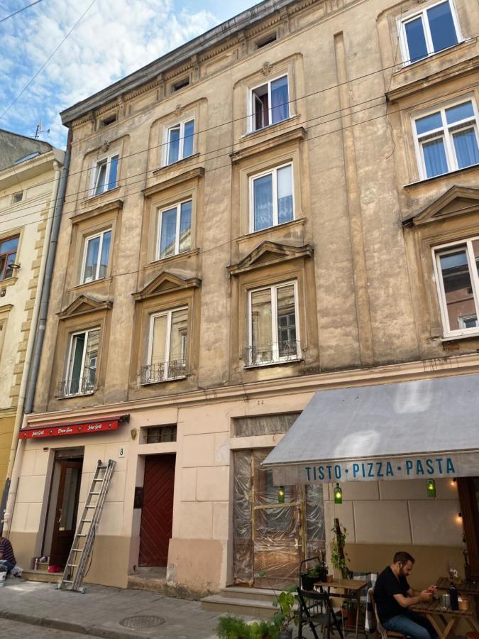 Апартаменти в центрі міста Львів Екстер'єр фото